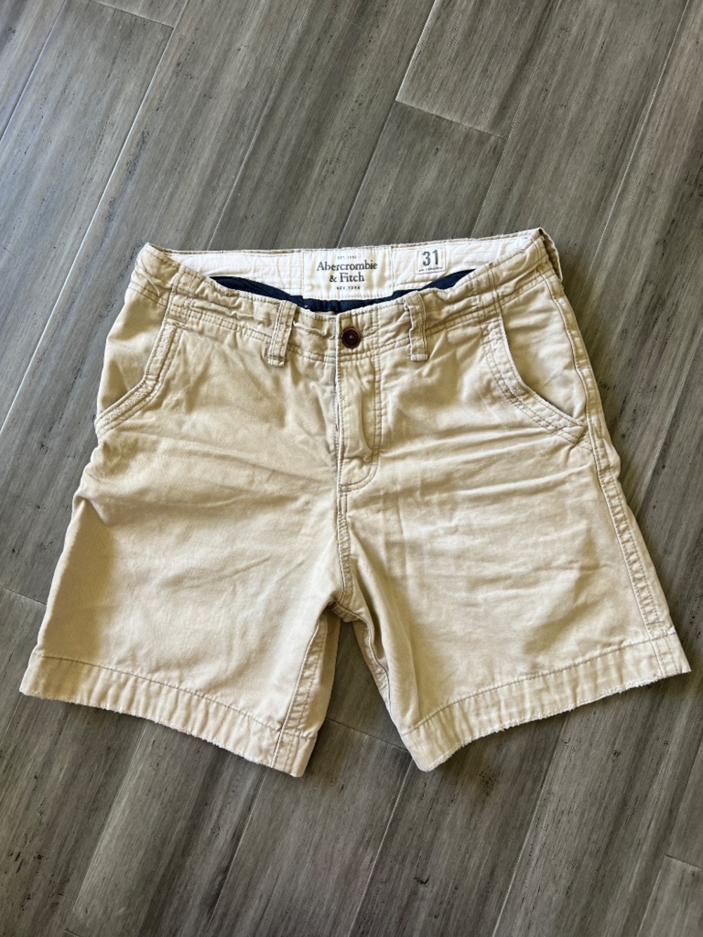 Vintage Abercrombie & Fitch Lake Placid Tan Chino Shorts 31